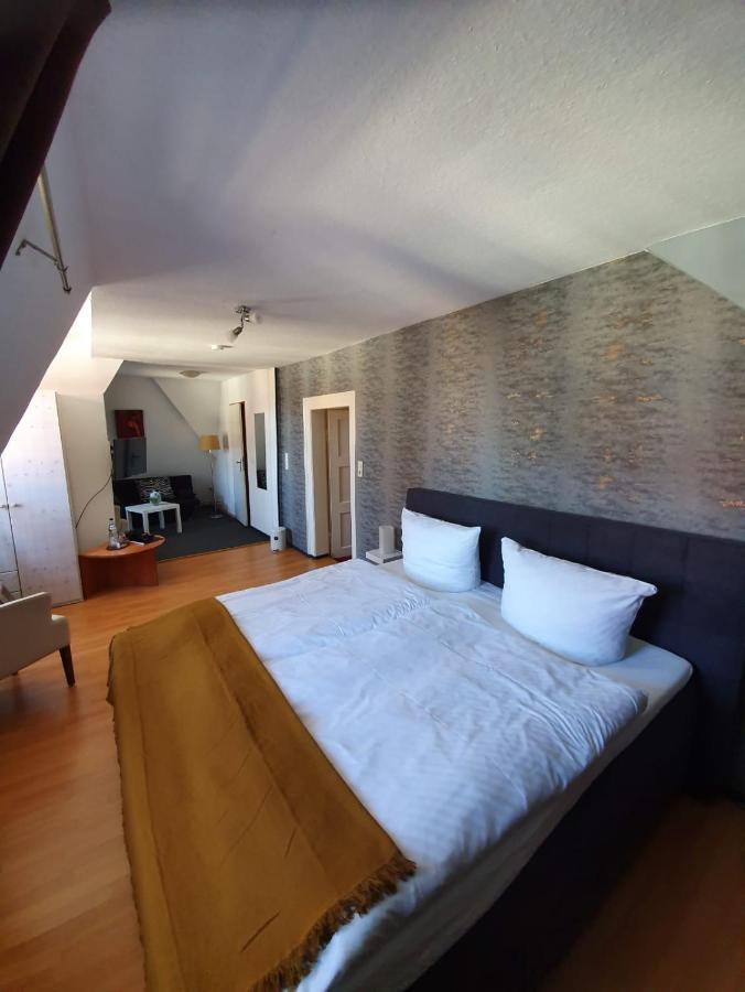 Hotel Restaurant Zum Hollaender Hof Bad Arolsen Eksteriør billede